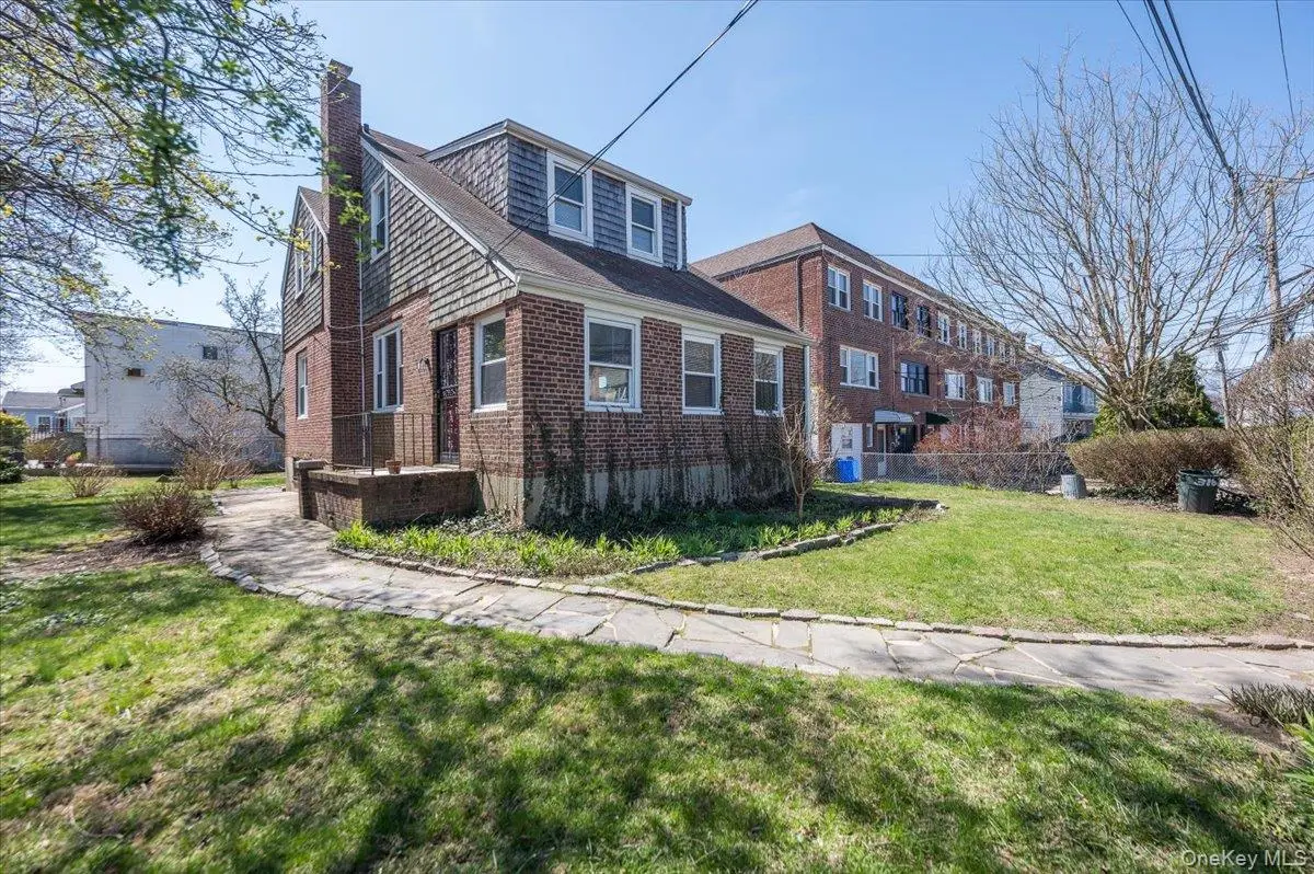 3162 Miles Avenue, Bronx, NY 10465 - #1