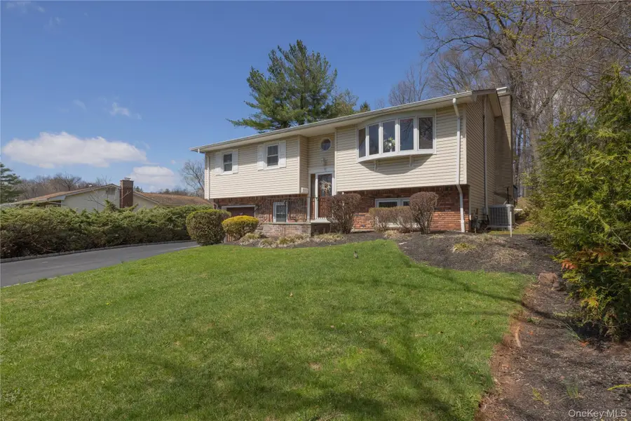 196 E Townline Road, West Nyack, NY 10994 - #2