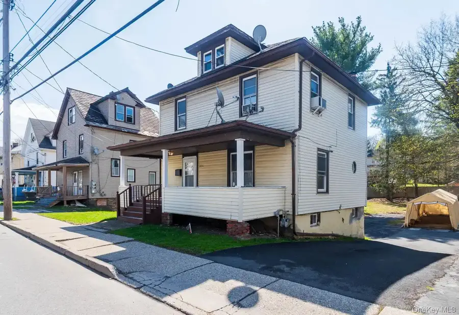 206 W Main Street, Middletown, NY 10940 - #3