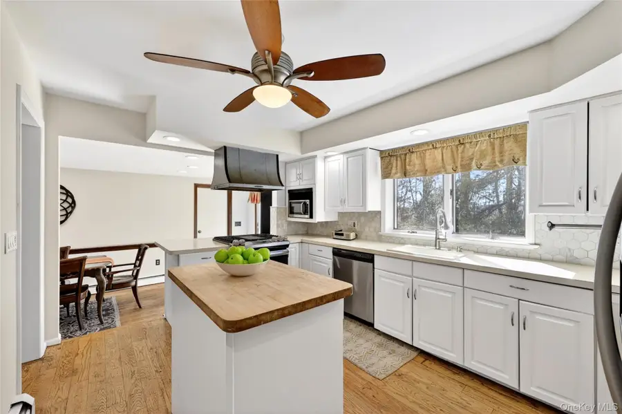 18 Taylor Road, Elmsford, NY 10523 - #3