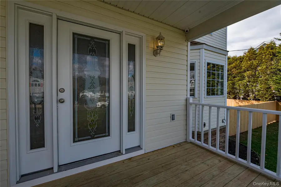 44 Westminster Drive, Shirley, NY 11967 - #3