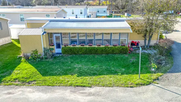 301 3rd Avenue, Middletown, NY 10941