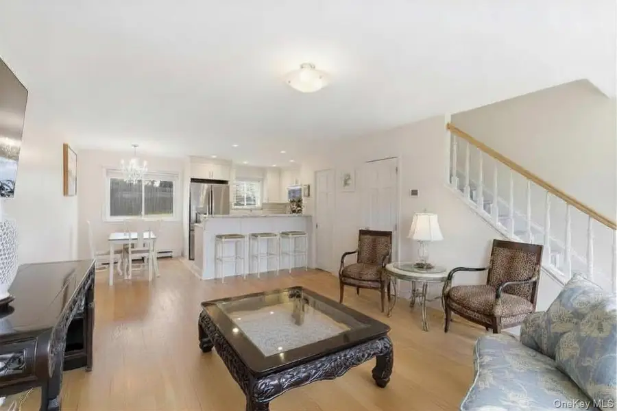 105 Prime Avenue #G, Huntington, NY 11743 - #3