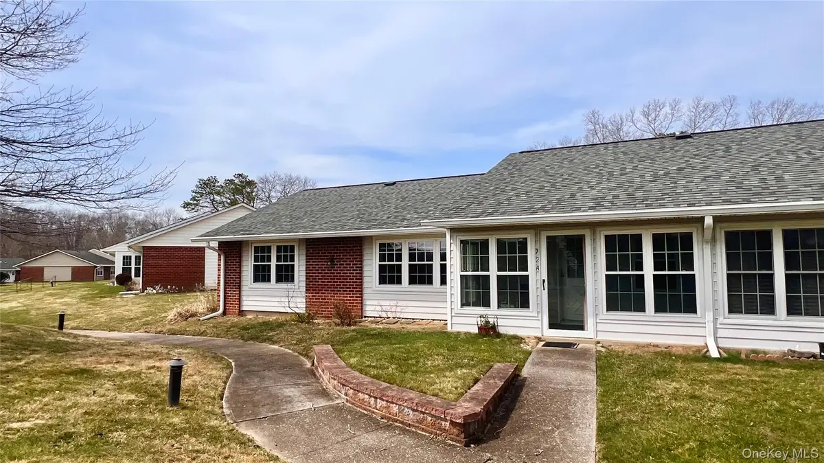 72 Enfield Court #A, Ridge, NY 11961 - #1
