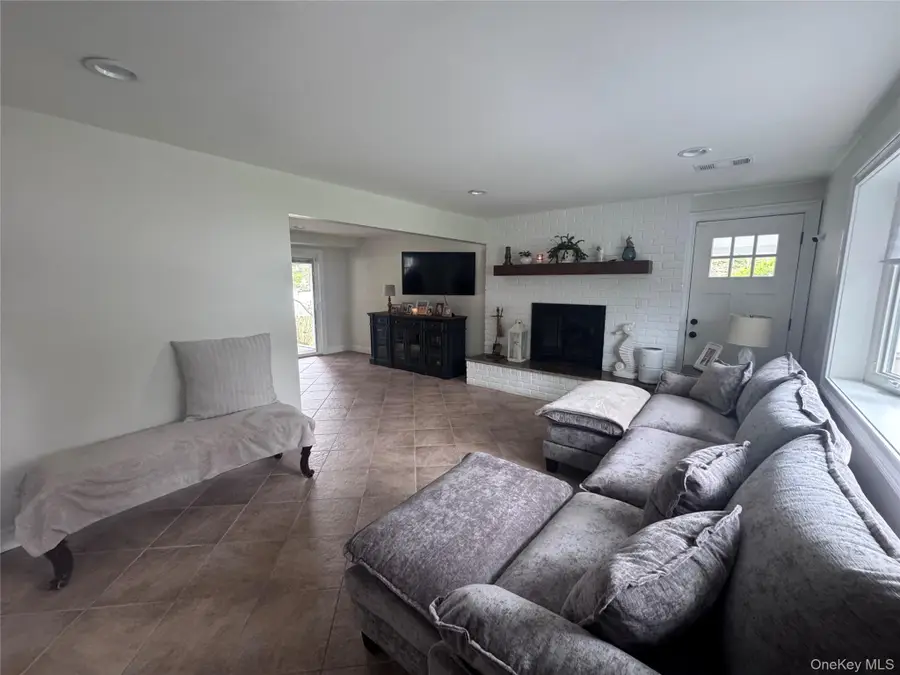 218 Ocean Avenue, Northport, NY 11768 - #3