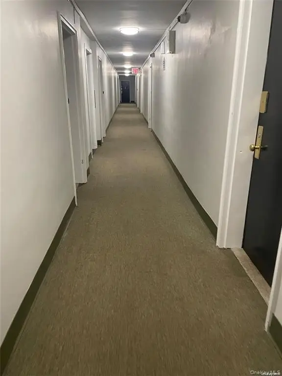 Kew Gardens Rd Rd #6N, Kew Gardens, NY 11418 - #2