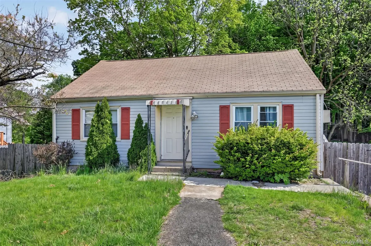 20 Hilltop Drive, New Windsor, NY 12553 - #1