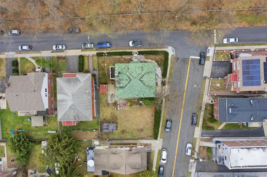 128 Parkway N, Yonkers, NY 10704 - #3