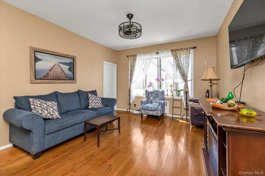 1118 W Broadway, Hewlett, NY 11557 - #2