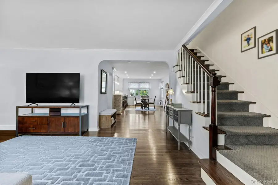 12 Lake Avenue #12, Bronxville, NY 10708 - #3