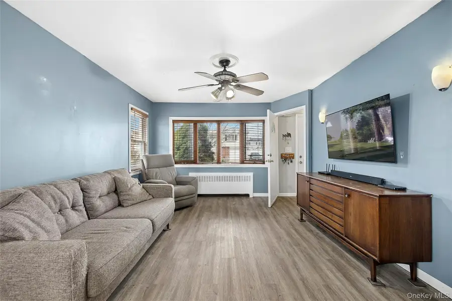 1774 Franklin Avenue, East Meadow, NY 11554 - #3