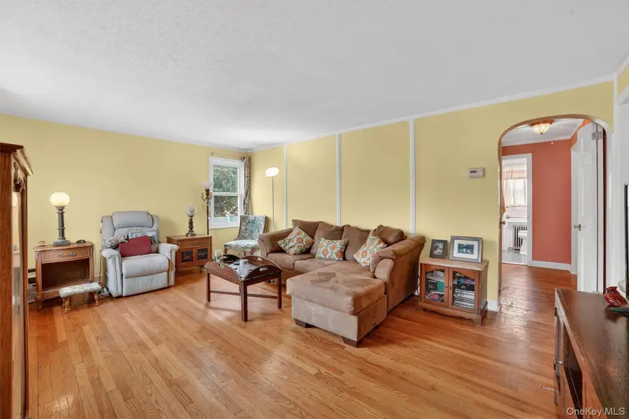 173 Hunter Avenue, Yonkers, NY 10704 - #3