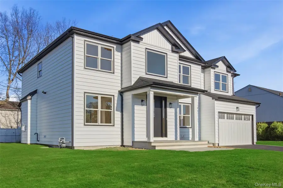 16 Otsego Place, Jericho, NY 11753 - #2