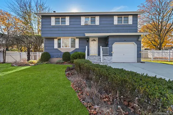 164 Colonial Springs Road, Wheatley Heights, NY 11798