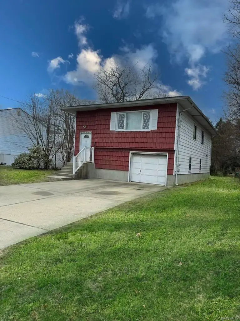 16 Jewel Street, Brentwood, NY 11717 - #3