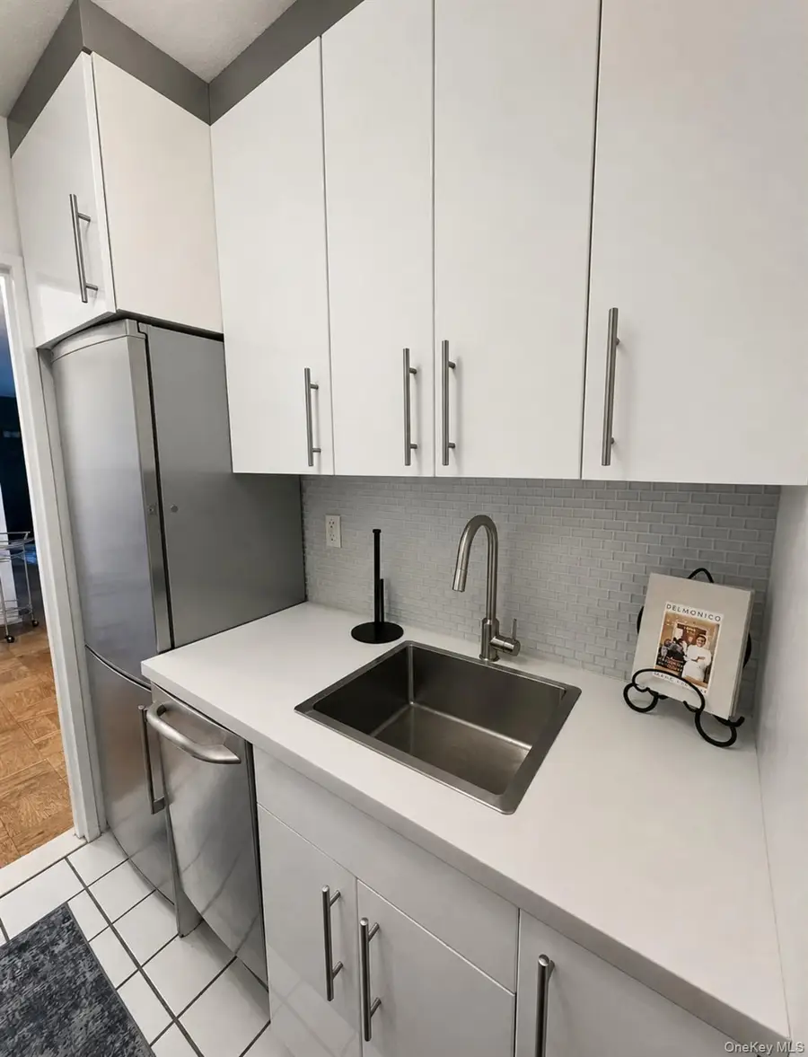 225 E 57th Street #20E, Manhattan, NY 10022 - #3
