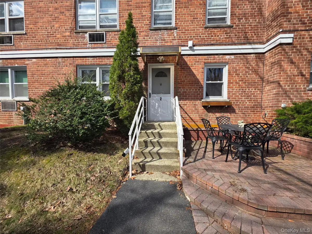 125 N Washington Avenue #2, Hartsdale, NY 10530 - #1