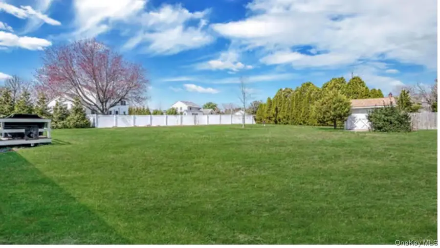 84 Crystal Drive, Aquebogue, NY 11931 - #2