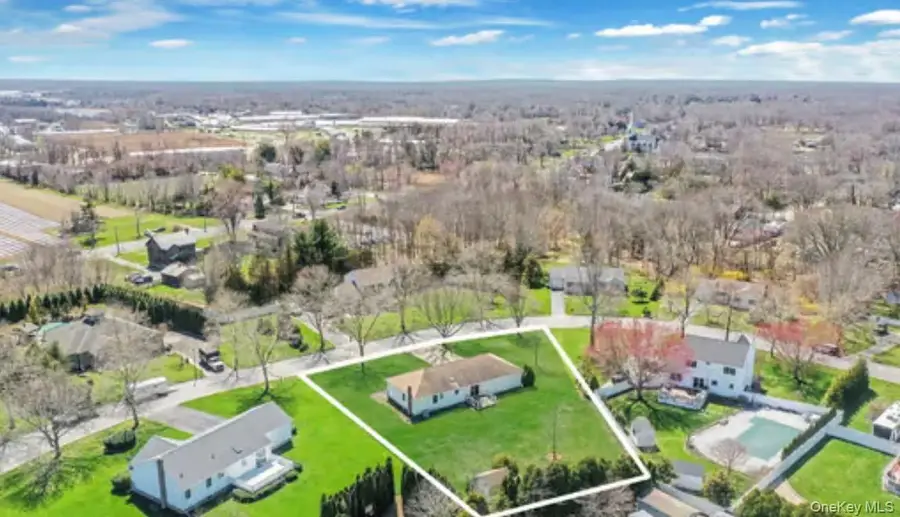 84 Crystal Drive, Aquebogue, NY 11931 - #3