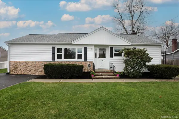 11 Mountain View Avenue, Saugerties, NY 12477