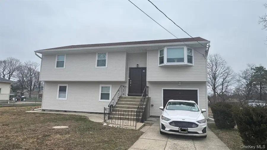 47 Drayton Avenue, Bay Shore, NY 11706 - #2