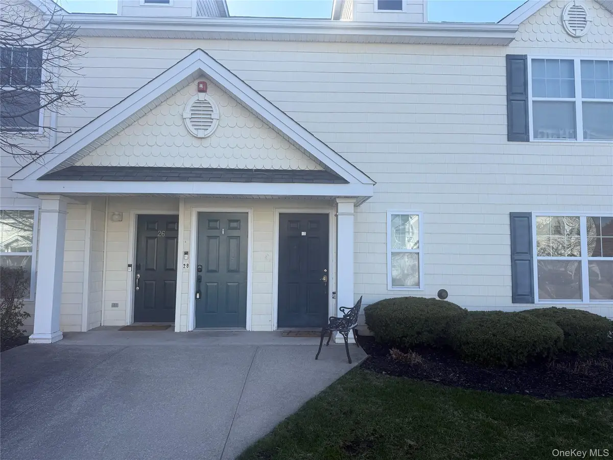 28 Lorien Place #4, Melville, NY 11747 - #1