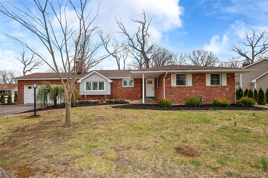 61 Preston Street, Huntington, NY 11743 - #3