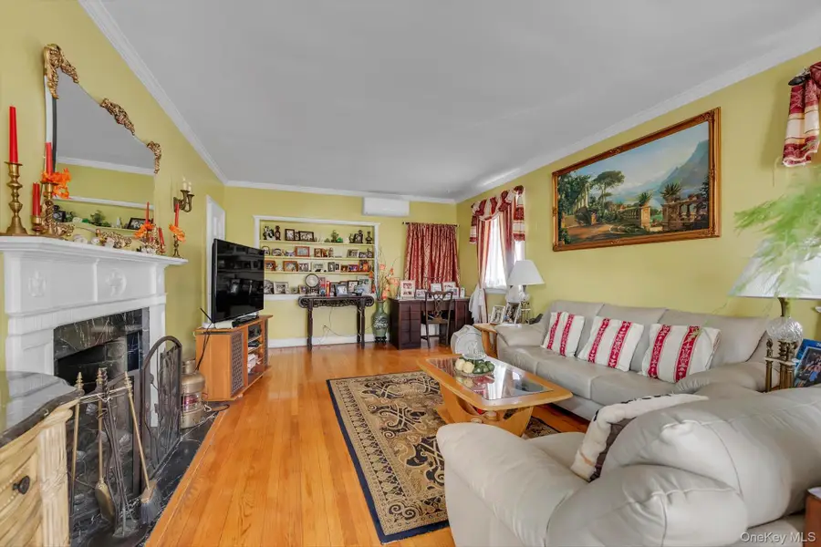 84-16 Charlecote Ridge, Jamaica, NY 11432 - #3