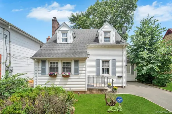 207 N Grove Street, Valley Stream, NY 11580