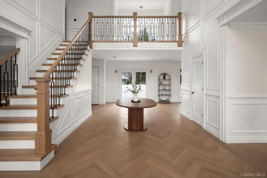 11 Edcris Lane, Huntington, NY 11743 - #3