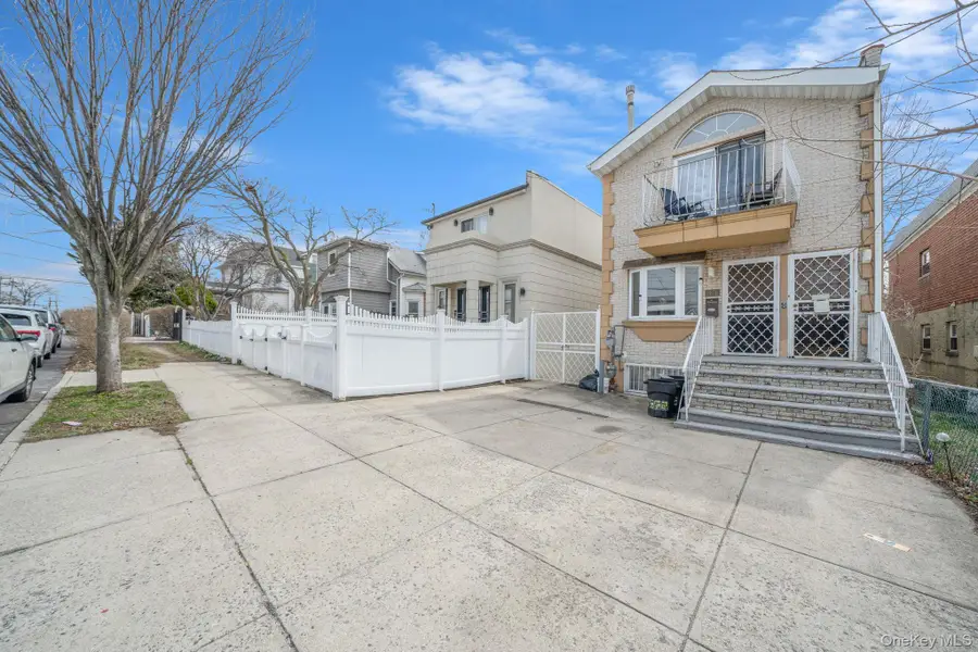 2858 Sampson Avenue, Bronx, NY 10465 - #2