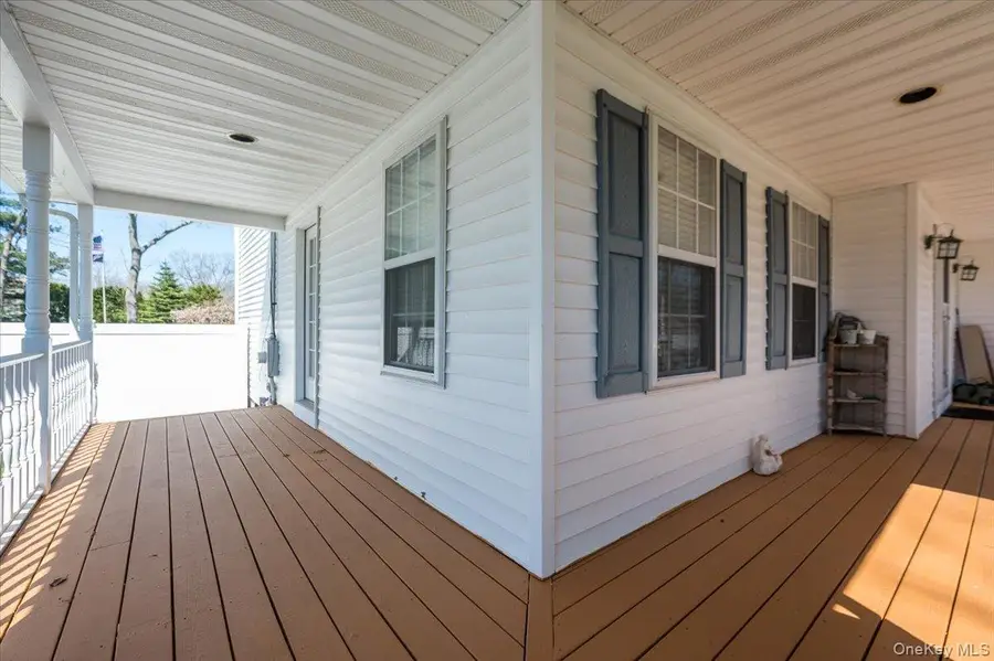 20 Pineacre Drive, Smithtown, NY 11787 - #3