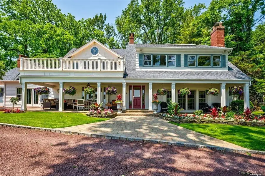 16 Beach Road, Northport, NY 11768 - #2