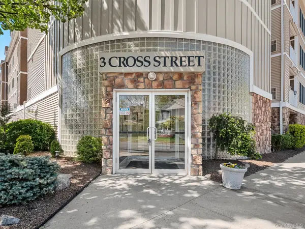 3 Cross Street #104, Suffern, NY 10901
