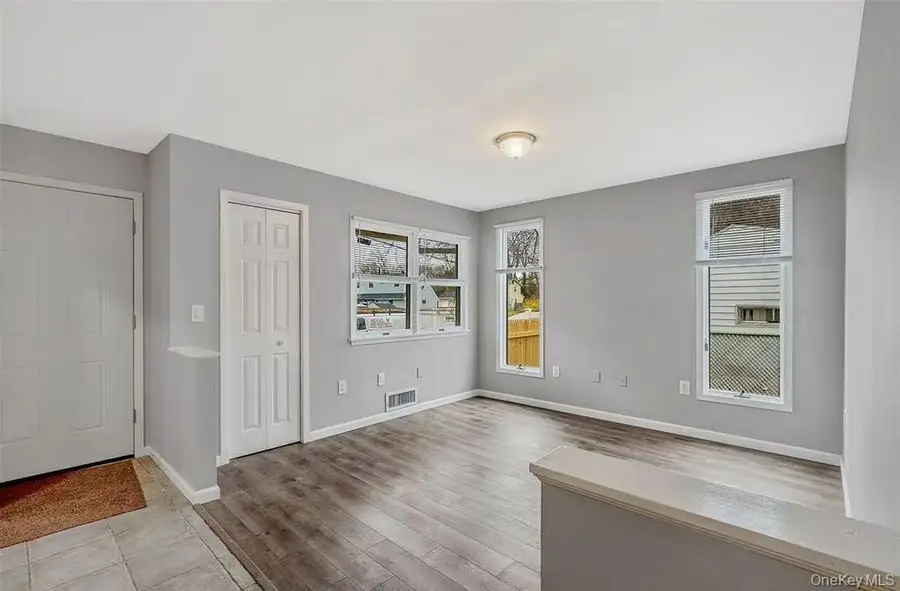 5 Lehigh Avenue, Centereach, NY 11720 - #3