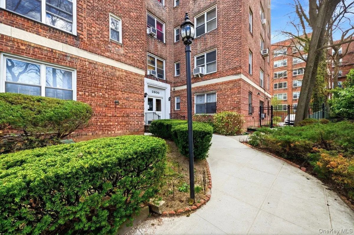2600 Henry Hudson Parkway #5B, Bronx, NY 10463 - #1