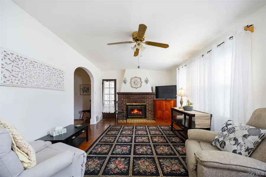 14 Lown Court, Poughkeepsie, NY 12603 - #2