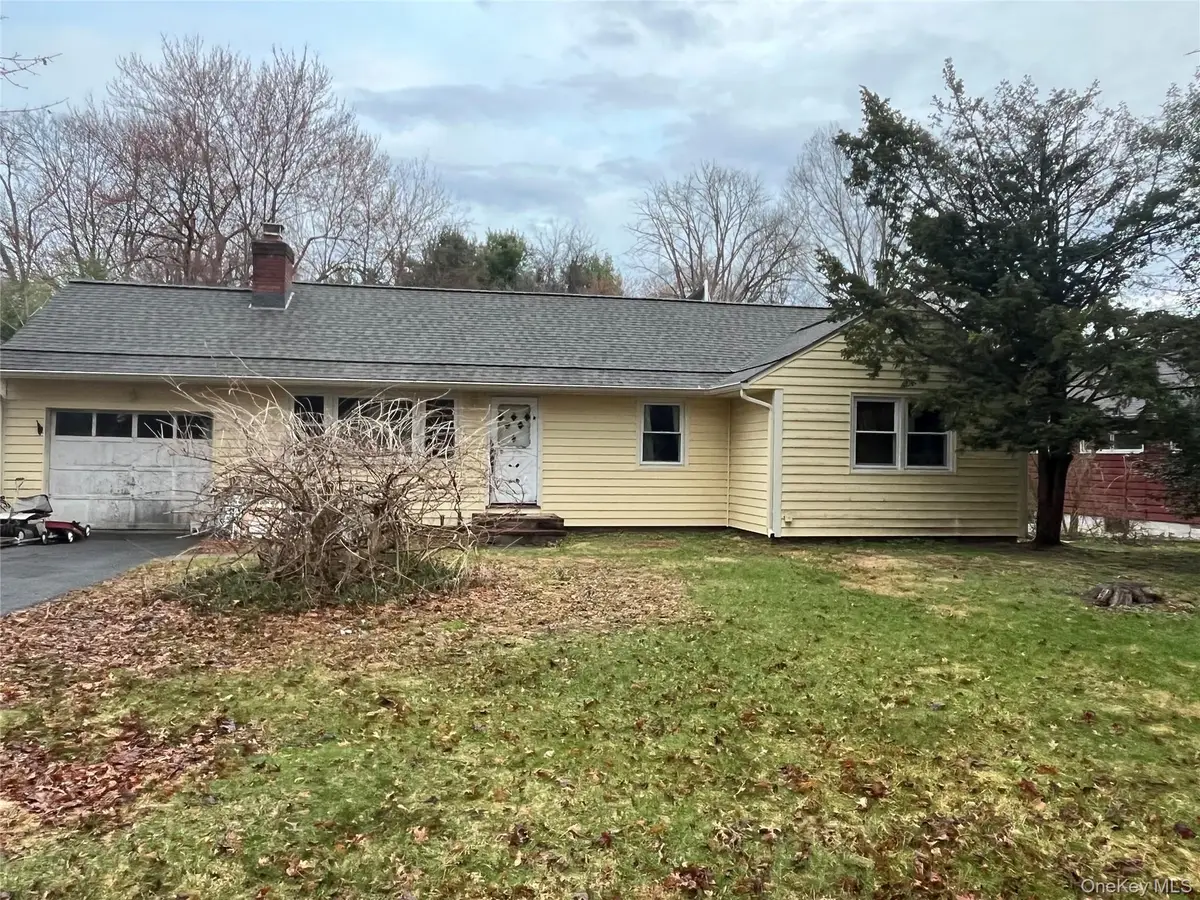 9 Sherwood Drive, Poughkeepsie, NY 12603 - #1