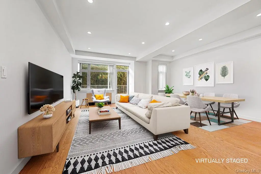 40-22 College Point Boulevard #6H, Flushing, NY 11354 - #1