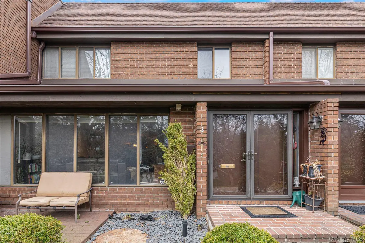 3 Oldfield, Roslyn, NY 11576 - #1