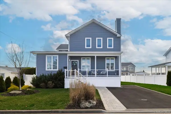 2441 Archer Street, Seaford, NY 11783