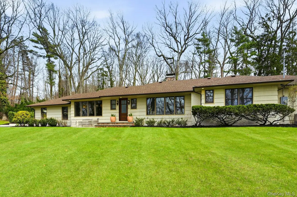 6 Greatmeadow Road, Locust Valley, NY 11560 - #1