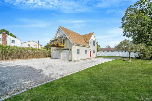 26 Bokel Road, Ronkonkoma, NY 11779