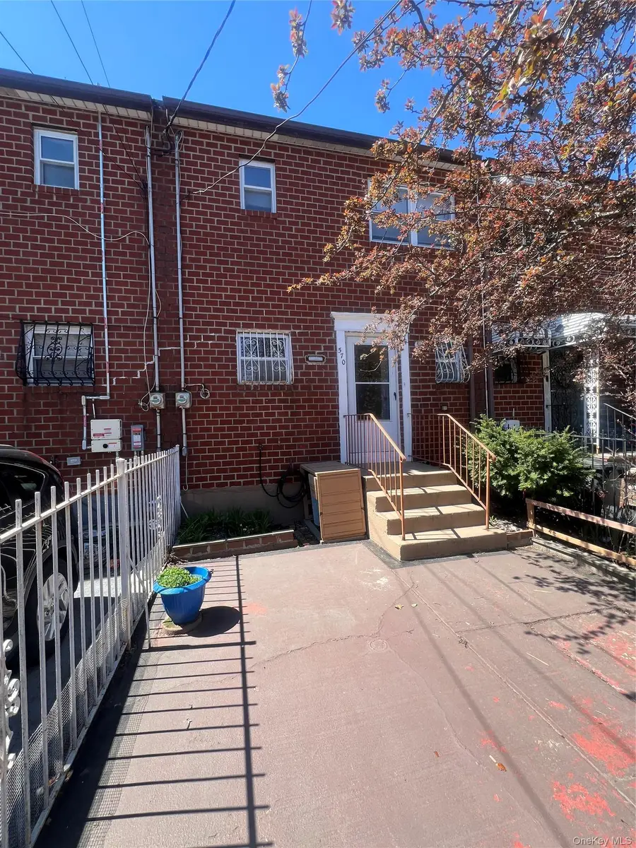 570 Christopher Avenue, Brooklyn, NY 11212 - #2