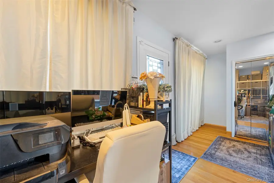 50 New Hyde Park Road, New Hyde Park, NY 11040 - #3