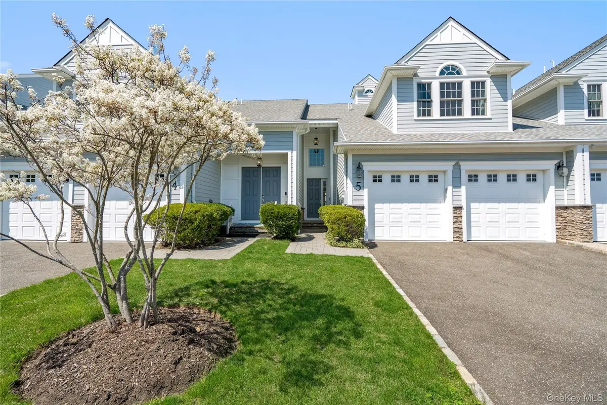 5 Sea Isle Landing, Glen Cove, NY 11542 - #1