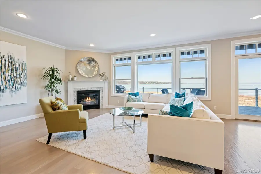 5 Sea Isle Landing, Glen Cove, NY 11542 - #3