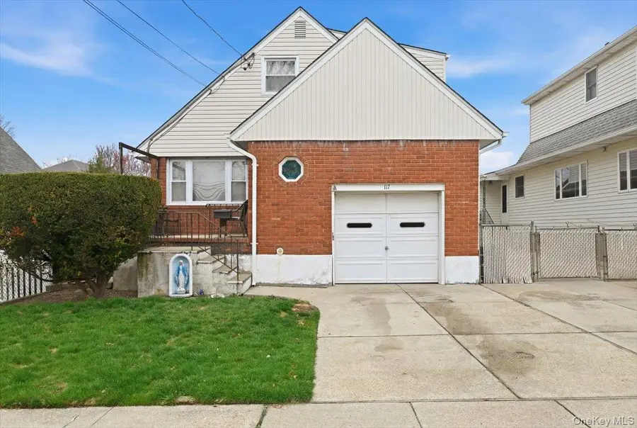 117 Terrace Avenue, Floral Park, NY 11001 - #2