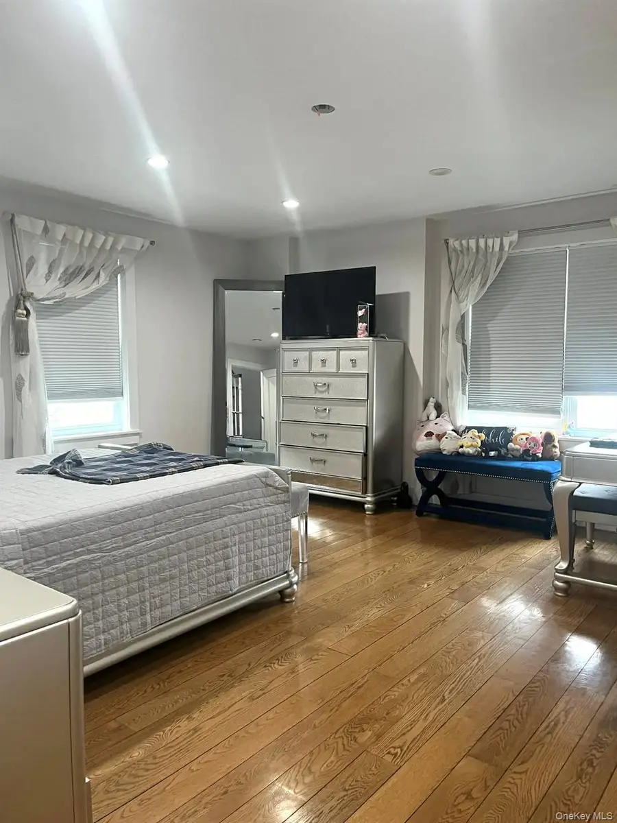 27-15 Butler Street, East Elmhurst, NY 11369 - #2