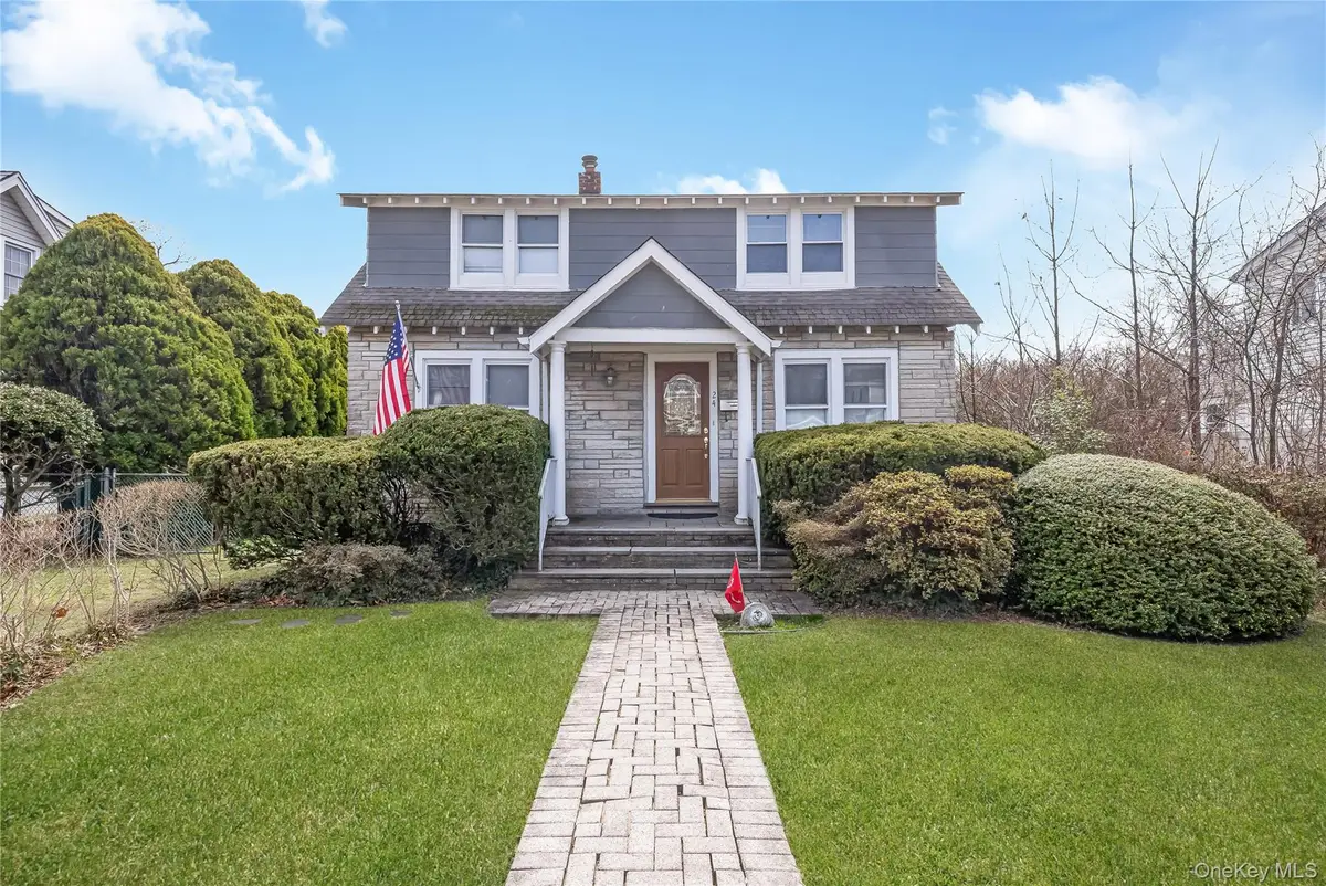 24 Bay 3rd, Islip, NY 11751 - #1
